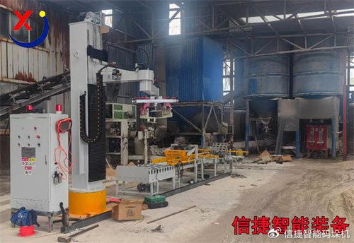 立柱機器人河南50公斤白糖碼垛案例